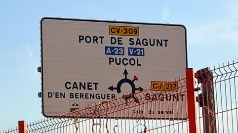 Foto 3 de Terreno industrial en venta en Calle Calle Císcar, Canet d'En Berenguer, Valencia