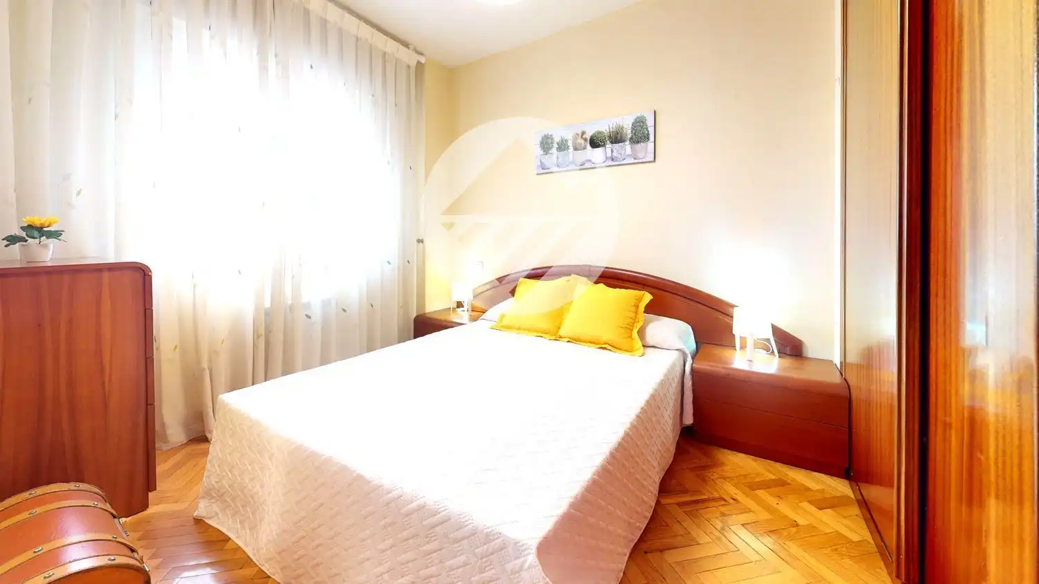Bedroom of Flat for sale in  Madrid Capital  with Air Conditioner