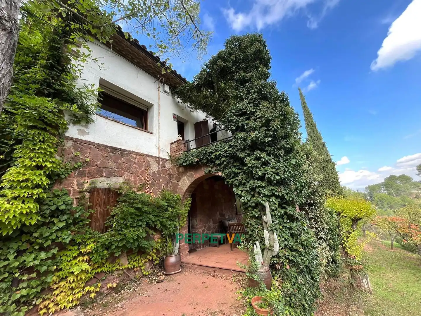 Haus mit Pool zum Verkauf in Castellví de Rosanes