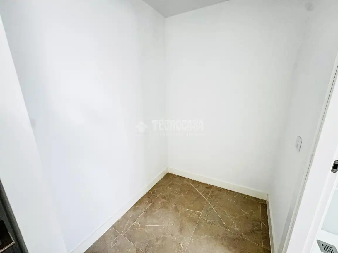 Habitación de Dúplex en venta en Navalcarnero con Aire acondicionado, Calefacción y Terraza