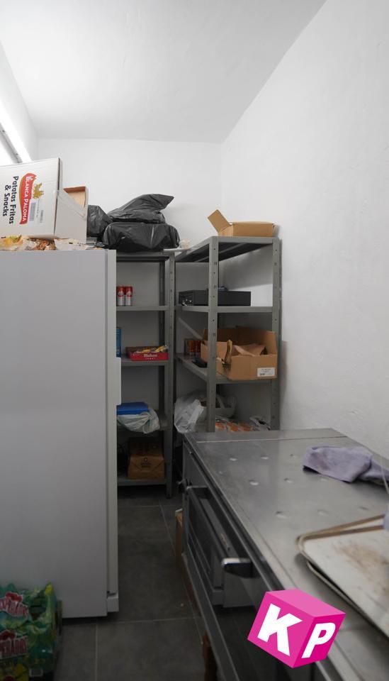 Local en venta en Santa Pola con Aire acondicionado