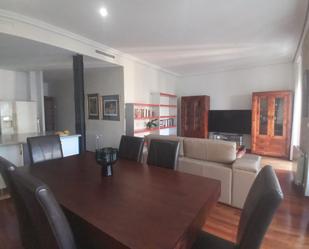 Living room of Flat to rent in  Valencia Capital  with Air Conditioner, Heating and Furnished