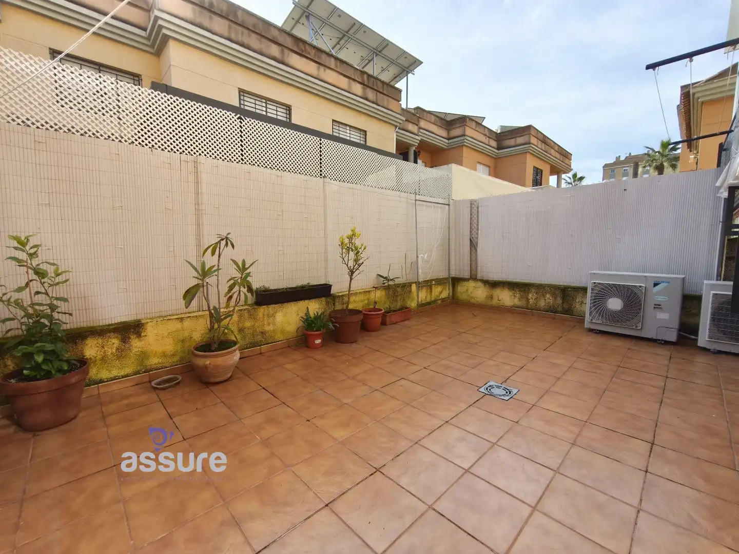 Terraza de Casa adosada en venta en Huelva con Aire acondicionado, Calefacción y Jardín privado
