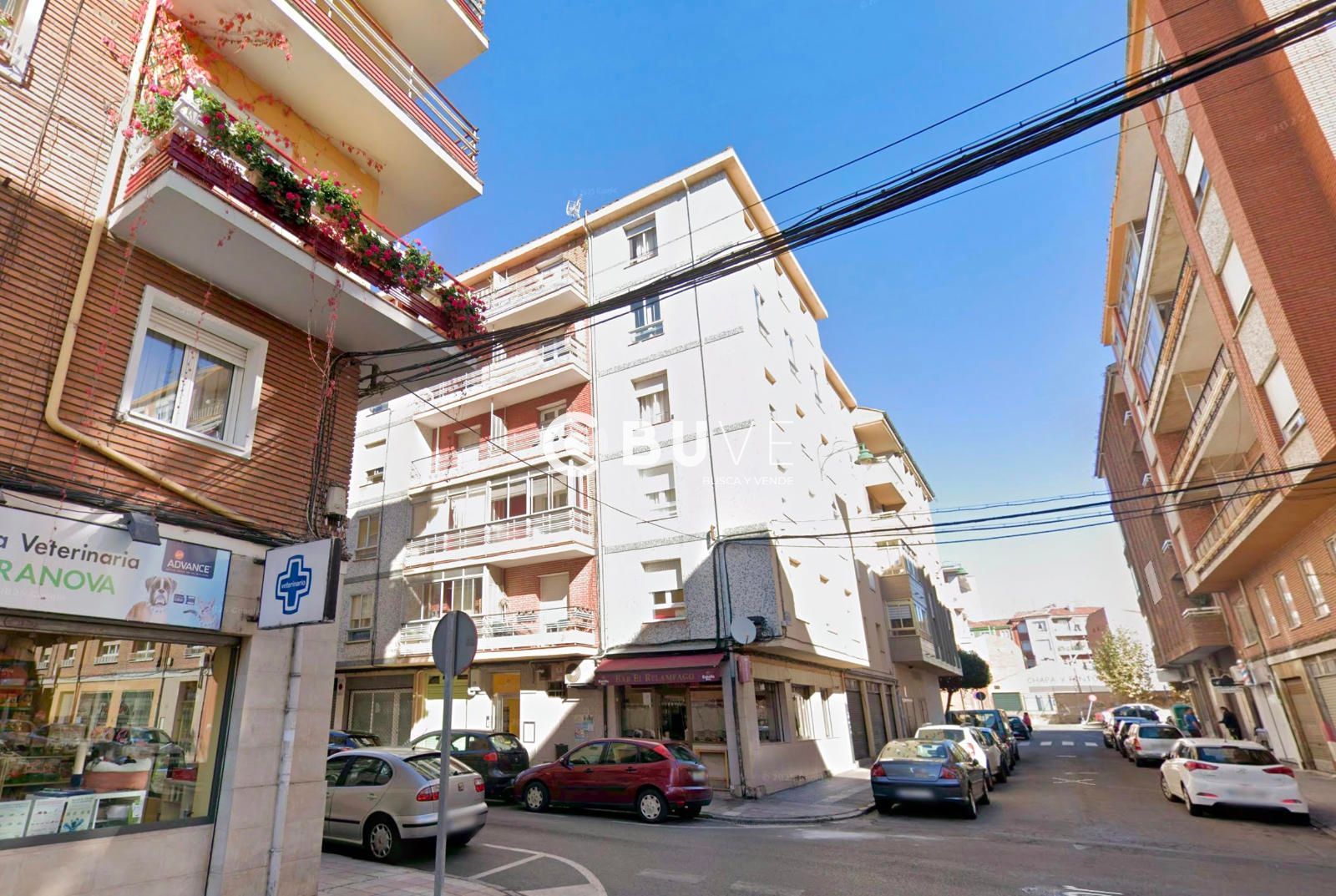 Exterior view of Flat for sale in León Capital   with Heating, Terrace and Storage room