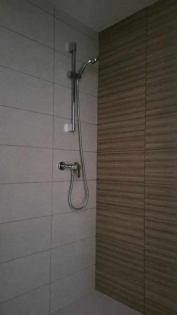 Bathroom of Ground floor for sale in Benalmádena  with Air Conditioner, Terrace and Community pool