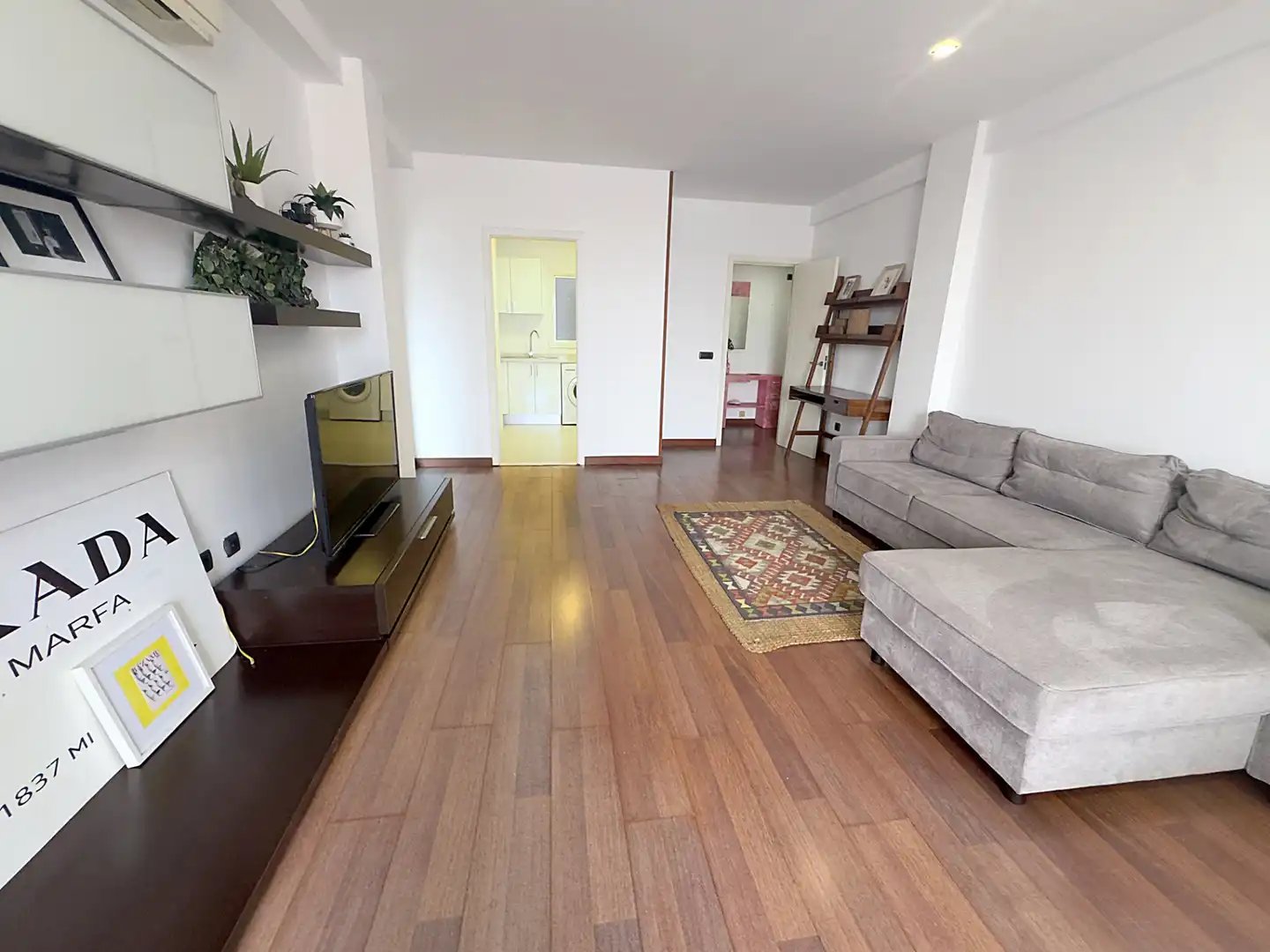 Sala de estar de Piso de alquiler en Las Palmas de Gran Canaria con Aire acondicionado, Calefacción y Parquet