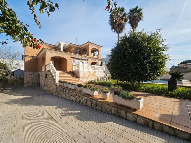 Casa-chalet en Venta en El Carme - Sant Agustí - Bonavista