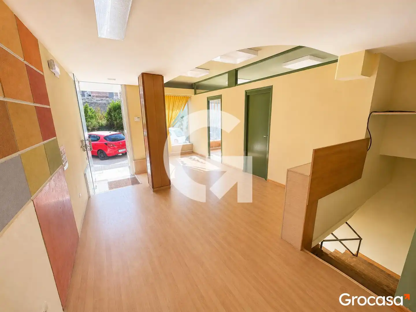 Business premises for sale in CL ANSELM CLAVE, imagen 2