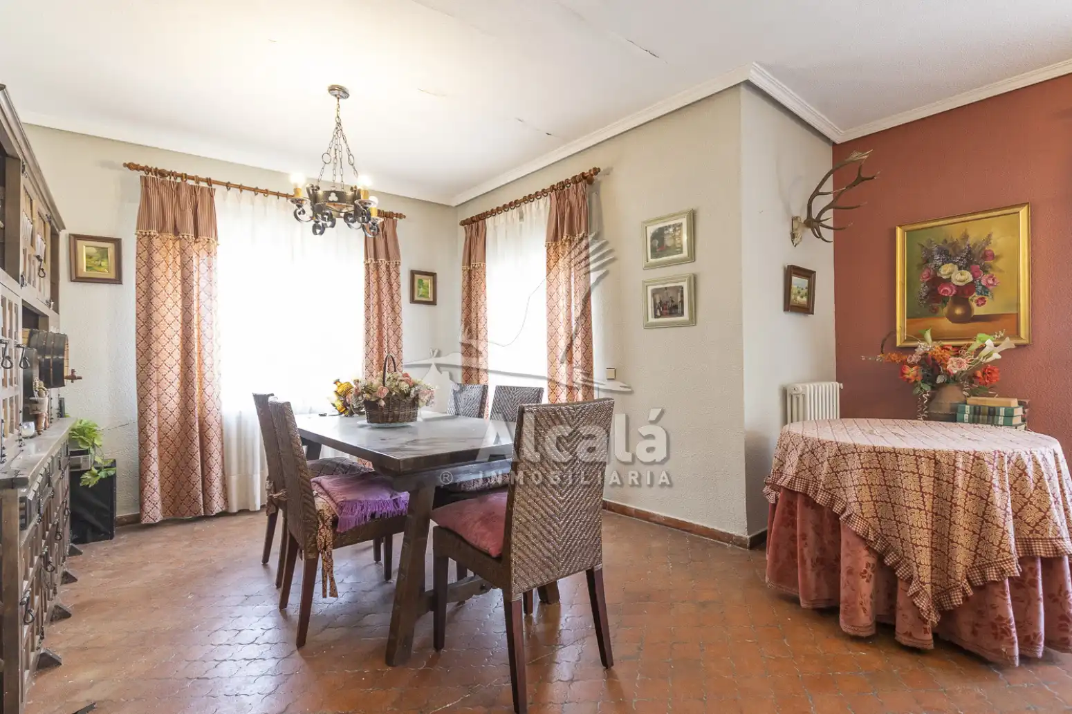 Comedor de Casa o chalet en venta en Valverde de Alcalá con Calefacción, Terraza y Trastero