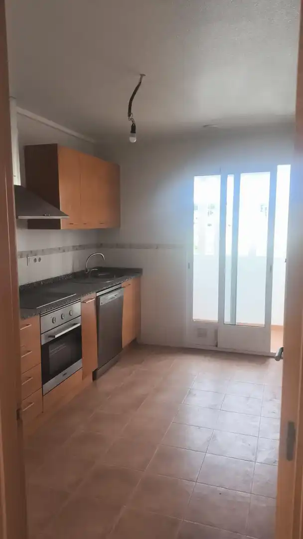 Cuina de Àtic en venda en Elche / Elx amb Terrassa, Traster i Piscina comunitària