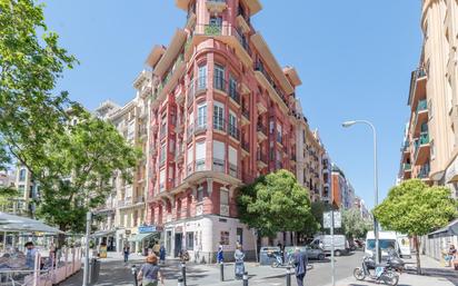 Vista exterior de Pis en venda en  Madrid Capital amb Aire condicionat, Calefacció i Balcó