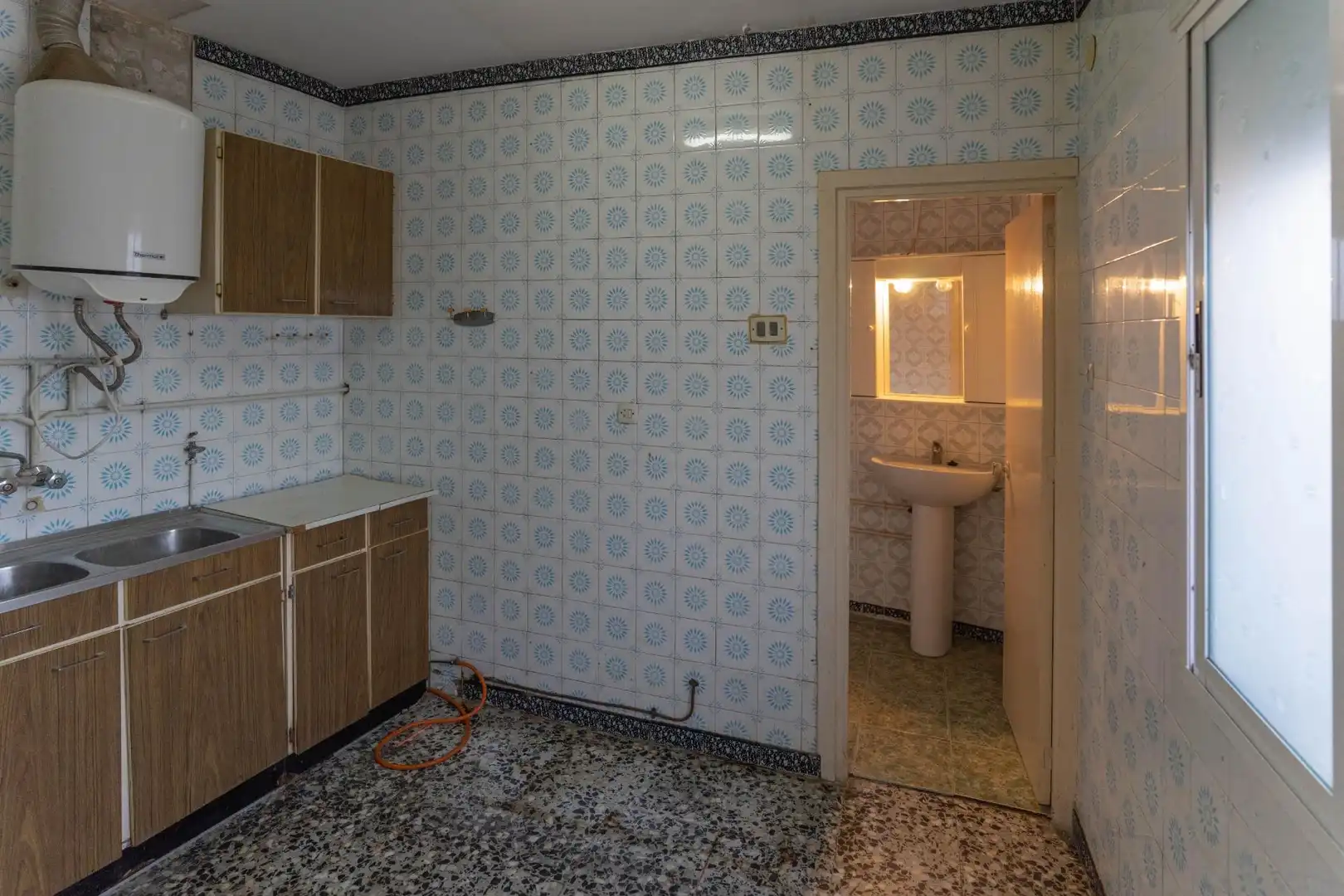 Cuina de Casa adosada en venda en Coín amb Terrassa