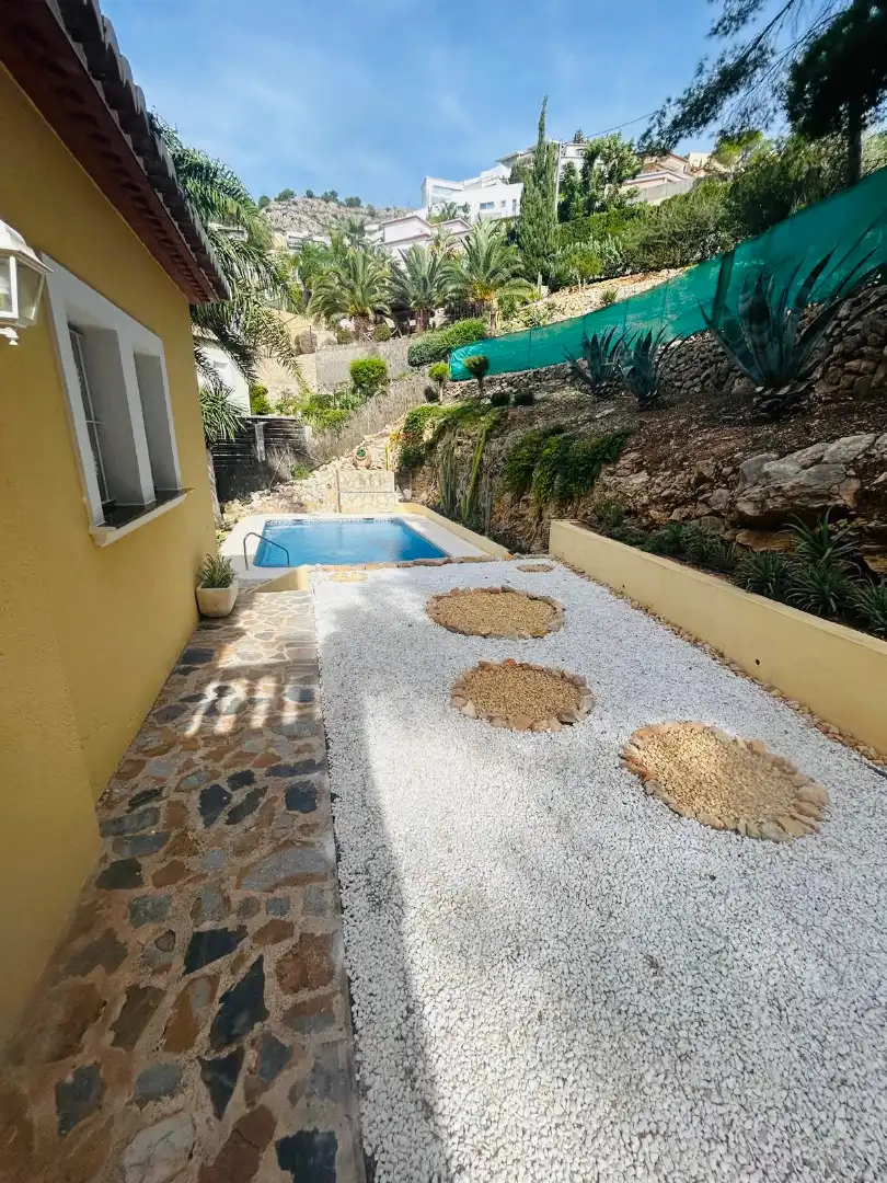 Swimming pool of Houses for sale in Jávea / Xàbia  with Air Conditioner, Heating and Private garden