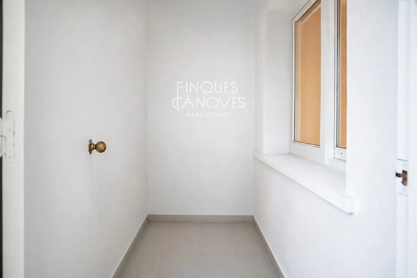 Habitación de Apartamento en venta en Castell d'Aro, Platja d'Aro i s'Agaró con Aire acondicionado, Terraza y Trastero