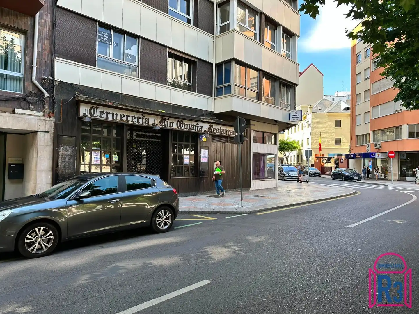 Local comercial en venda a Cortes Leonesas, imagen 3