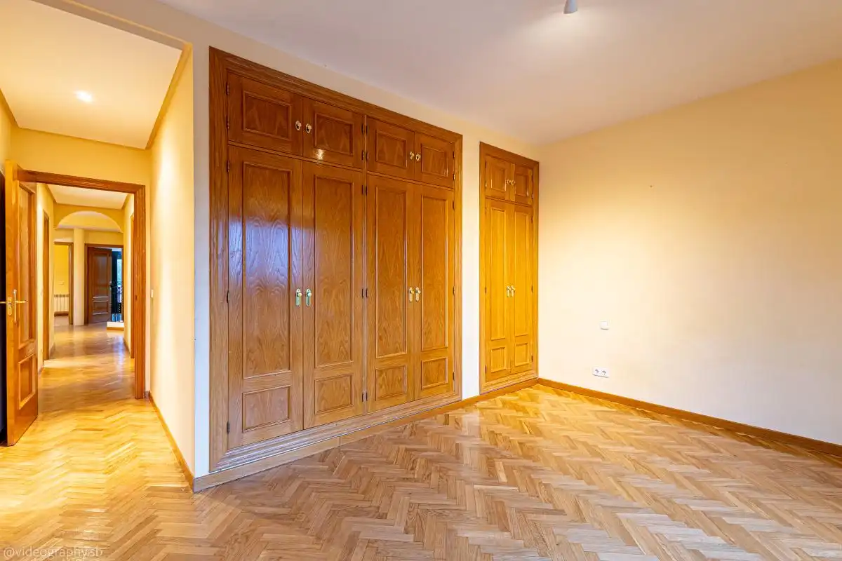 Habitación de Casa o chalet en venta en Morata de Tajuña con Aire acondicionado, Calefacción y Jardín privado