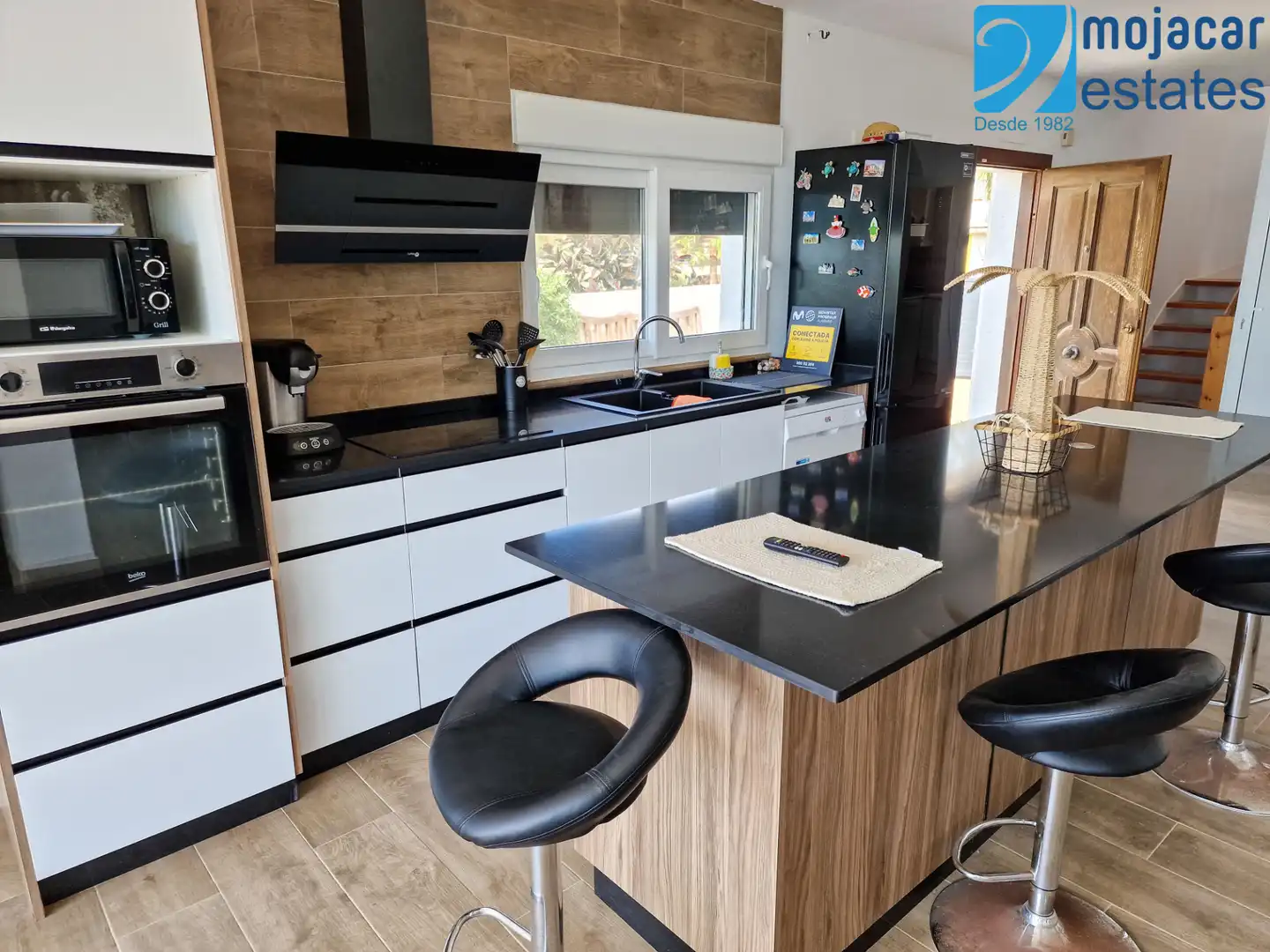 Villa mit Pool zum Verkauf in Avenida de Palomares 16, imagen 4