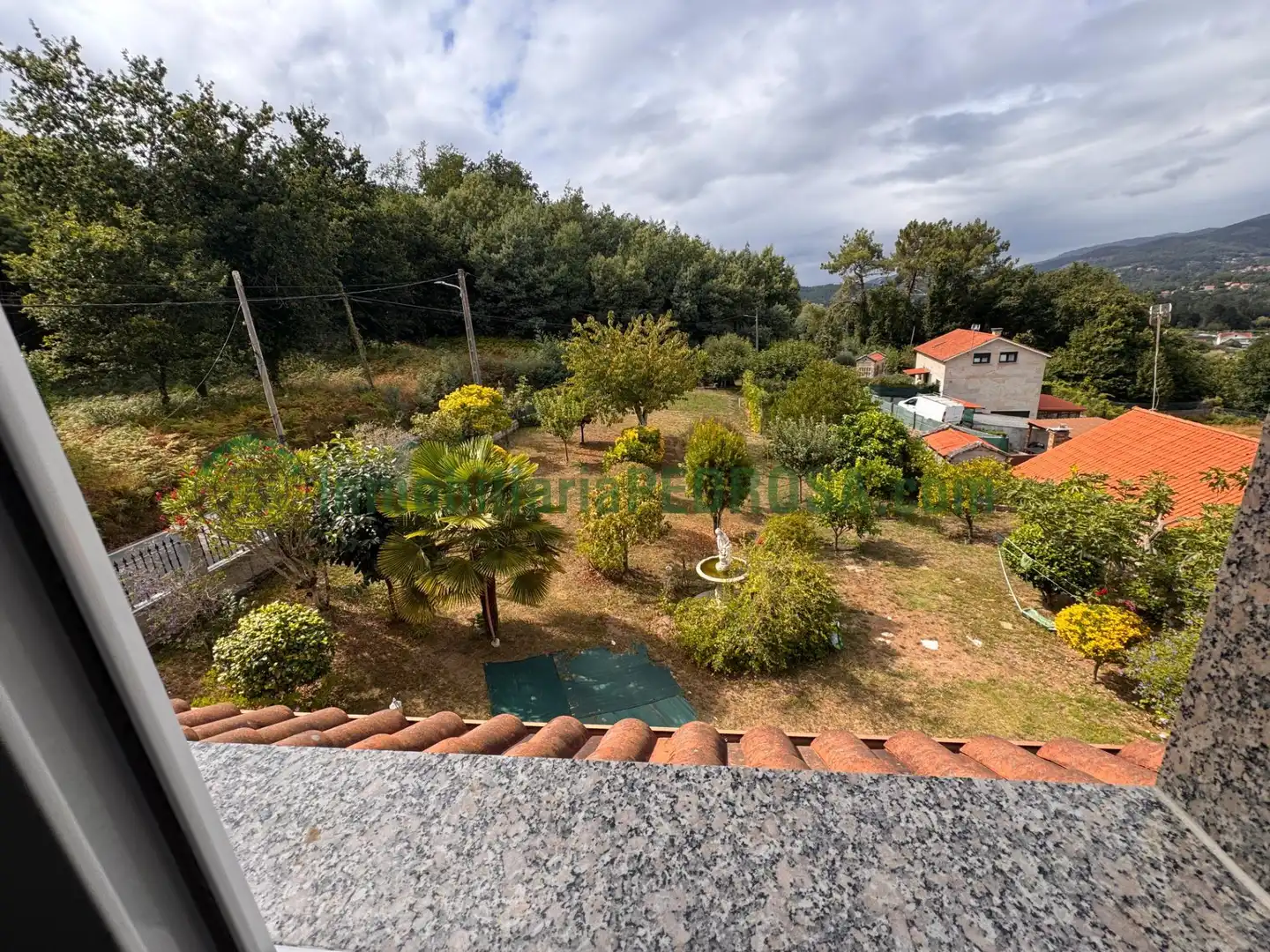 Jardí de Casa o xalet en venda en Pontevedra Capital  amb Calefacció i Jardí privat
