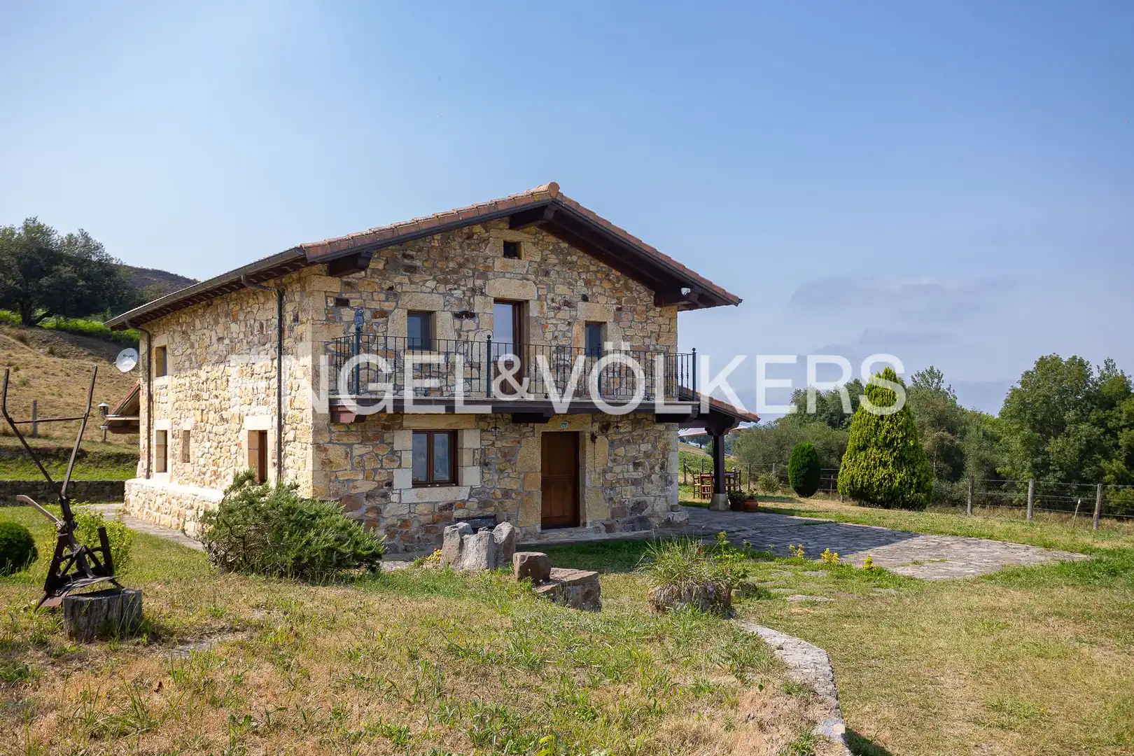 Vista exterior de Finca rústica en venta en Villacarriedo con Calefacción, Jardín privado y Terraza