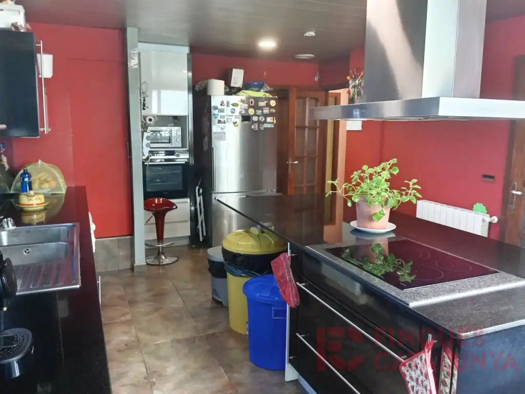 Cuina de Casa o xalet en venda en Vilobí d'Onyar