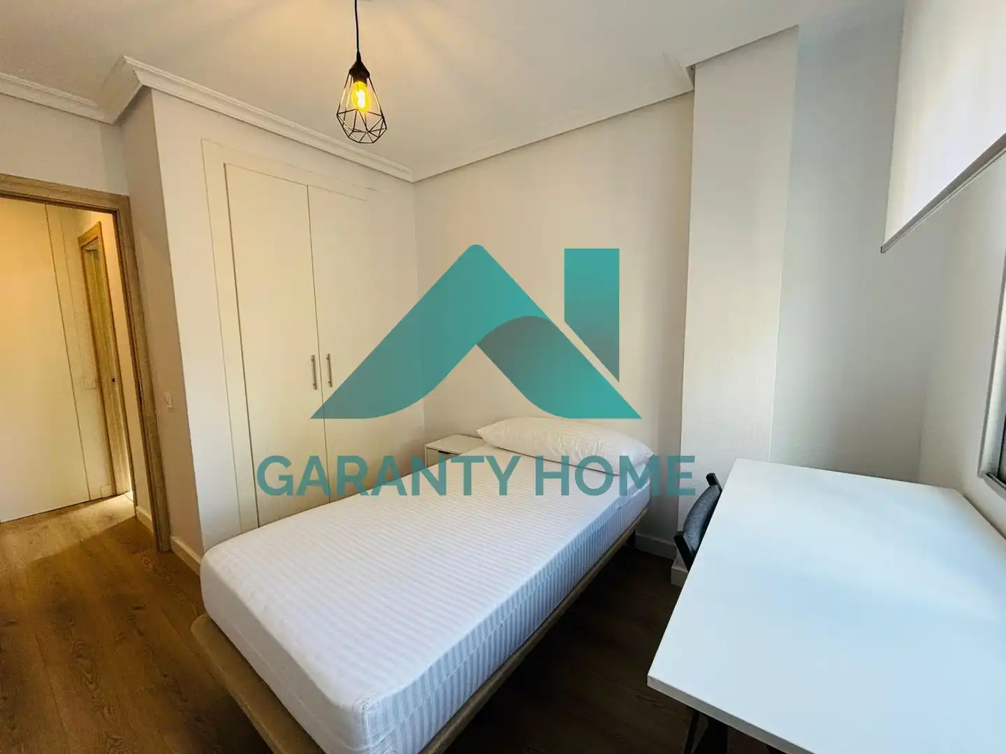 Bedroom of Flat for rent in Cáceres  with Air Conditioner and Furnished
