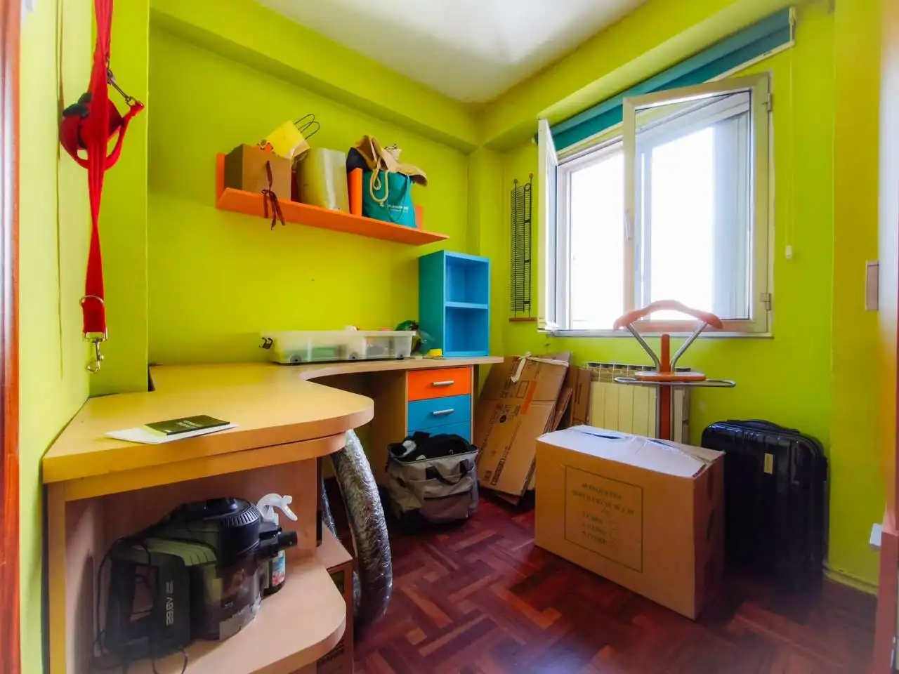 Bedroom of Apartments for sale in Burgos  with Heating, Parquet flooring and Terrace
