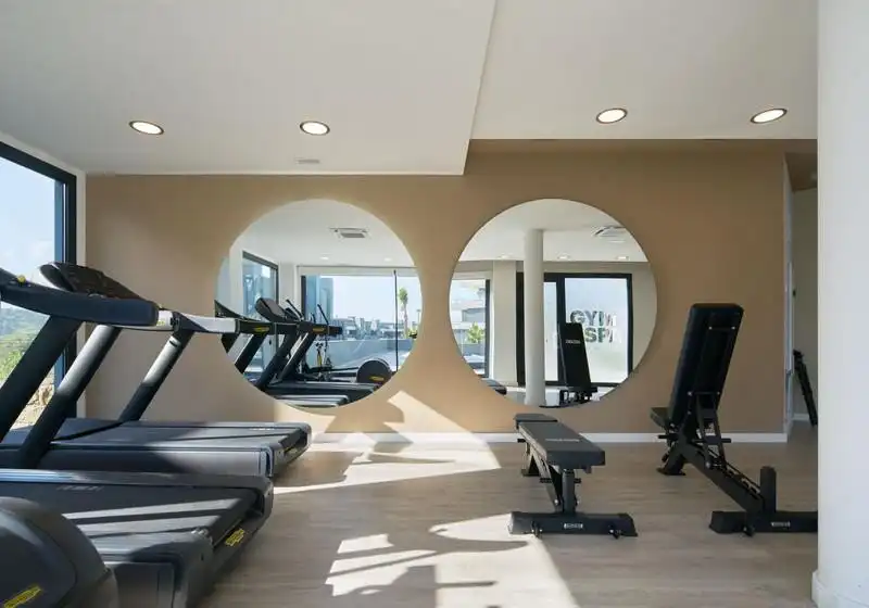 Apartamento con piscina en alquiler en Selwo, imagen 23