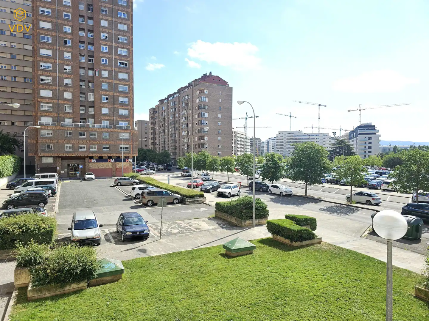 Exterior view of Office for rent in  Pamplona / Iruña  with Furnished