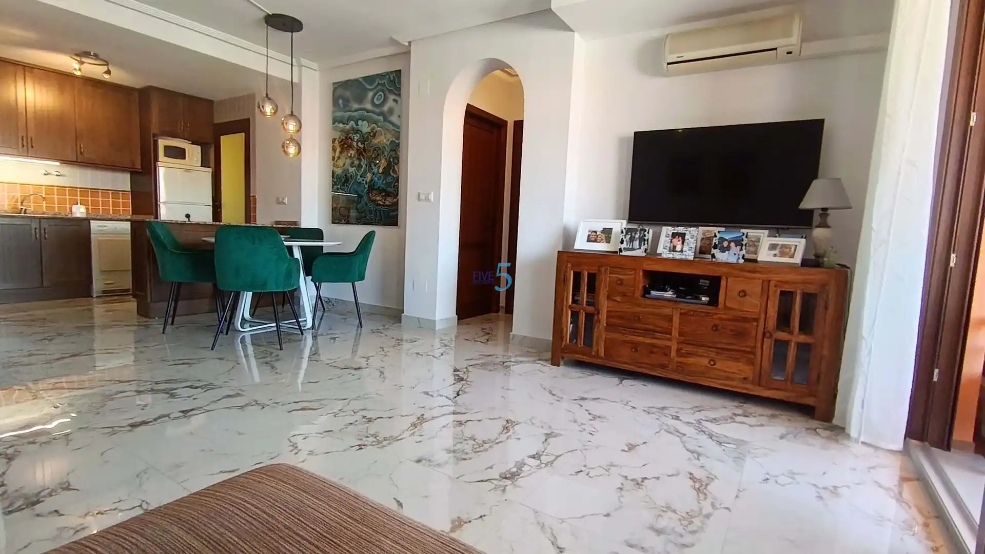 Sala de estar de Piso en venta en Torrevieja con Aire acondicionado, Calefacción y Trastero