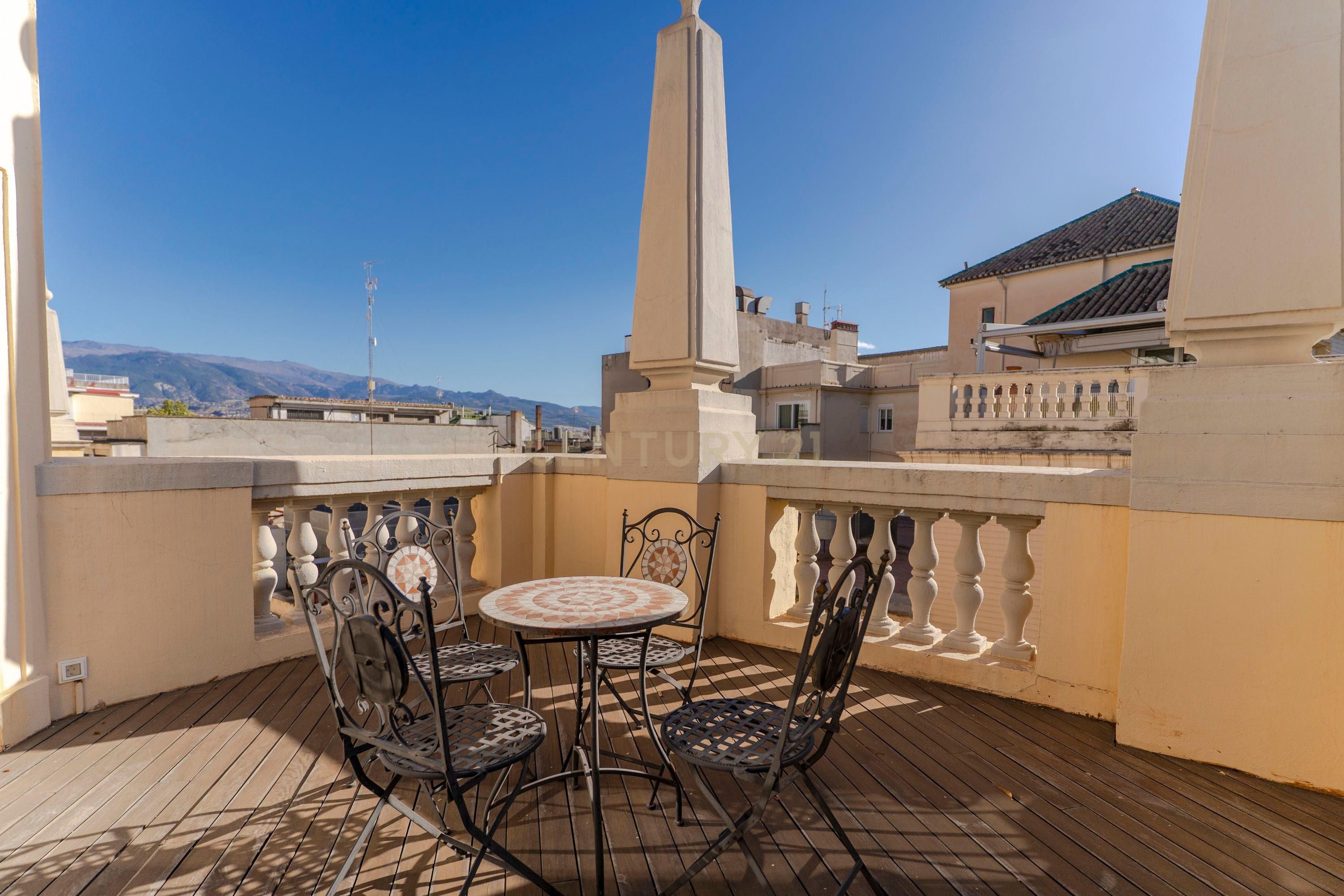 Terraza de Loft en venta en  Granada Capital con Aire acondicionado, Horno y Microondas
