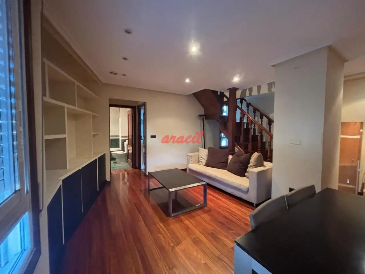 Duplex with lift to rent in Centro