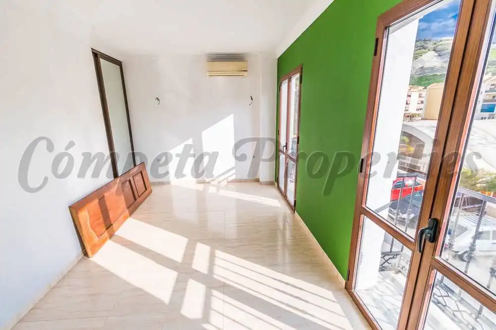 Apartamento con terraza en venta en Algarrobo pueblo, imagen 6