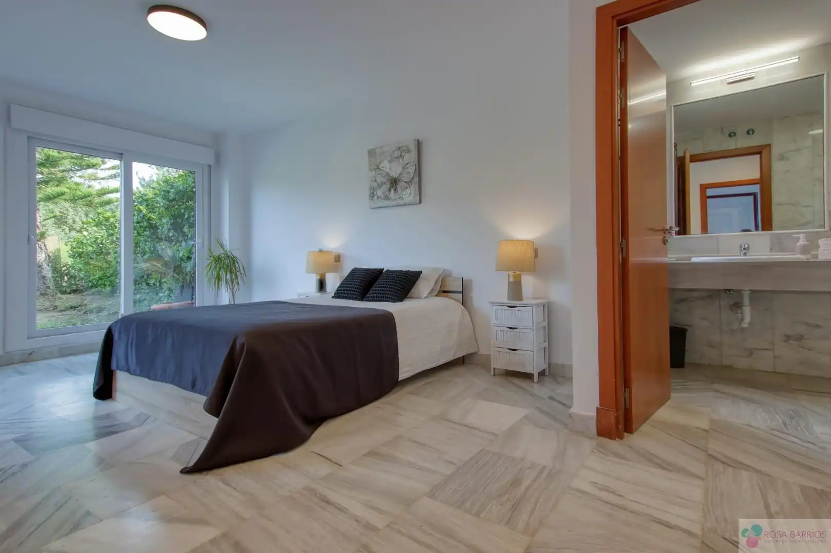 Bedroom of Houses for sale in Benahavís  with Terrace, Swimming Pool and Furnished