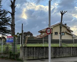 Vista exterior de Residencial en venda en Gijón 