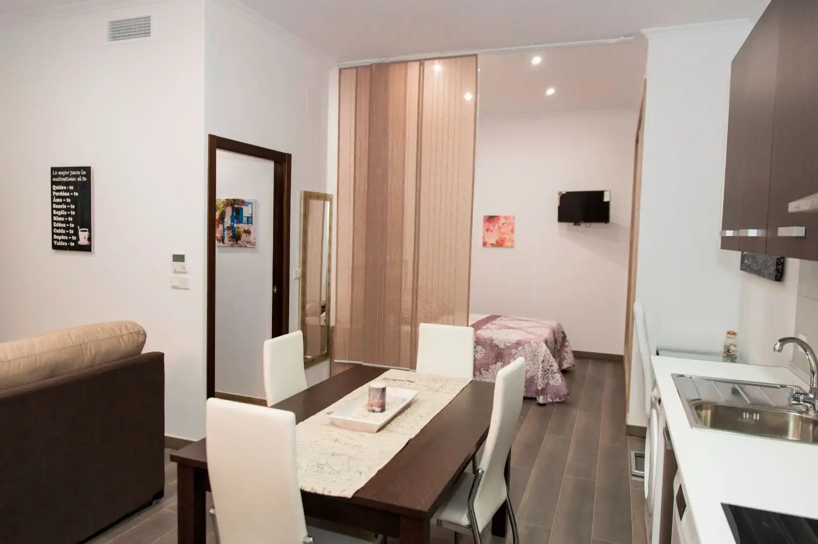 Habitación de Apartamento de alquiler en Levante