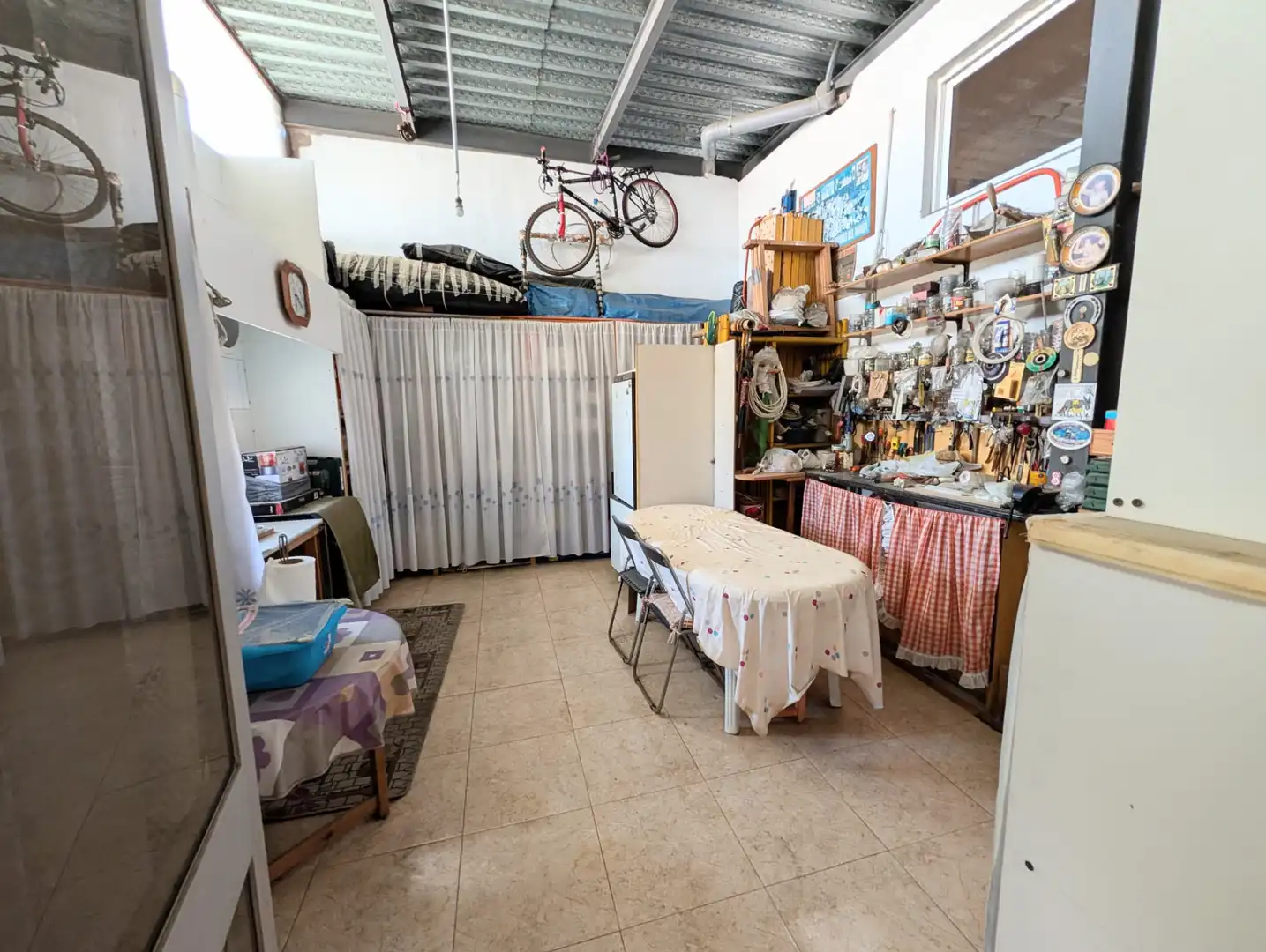 Cocina de Casa o chalet en venta en Santa Coloma de Gramenet con Aire acondicionado, Calefacción y Parquet
