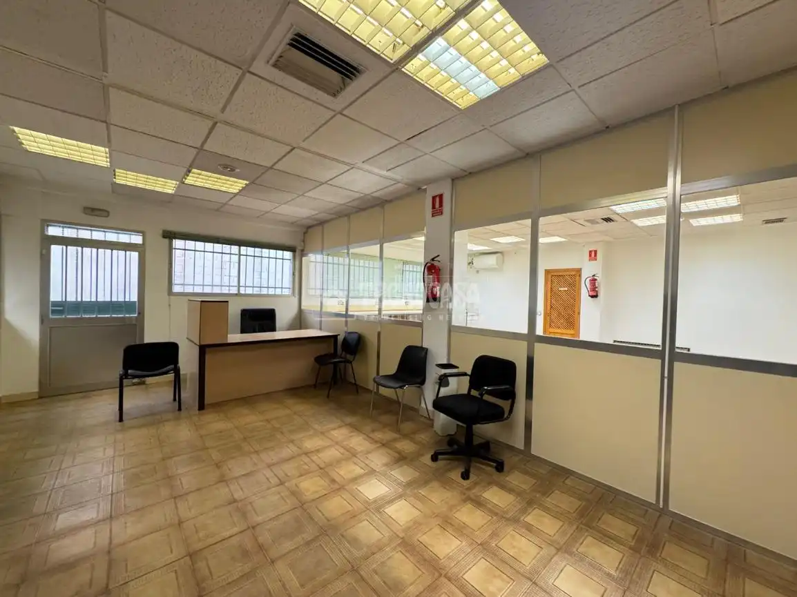 Local comercial en venta en Zona Industrial, imagen 8