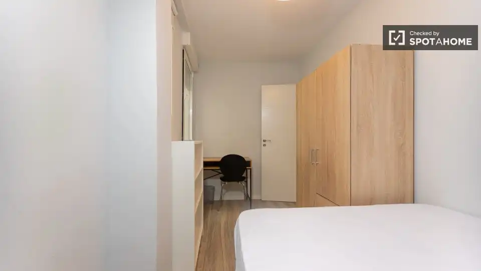Appartamento con terrazza in affitto a Algirós, imagen 4