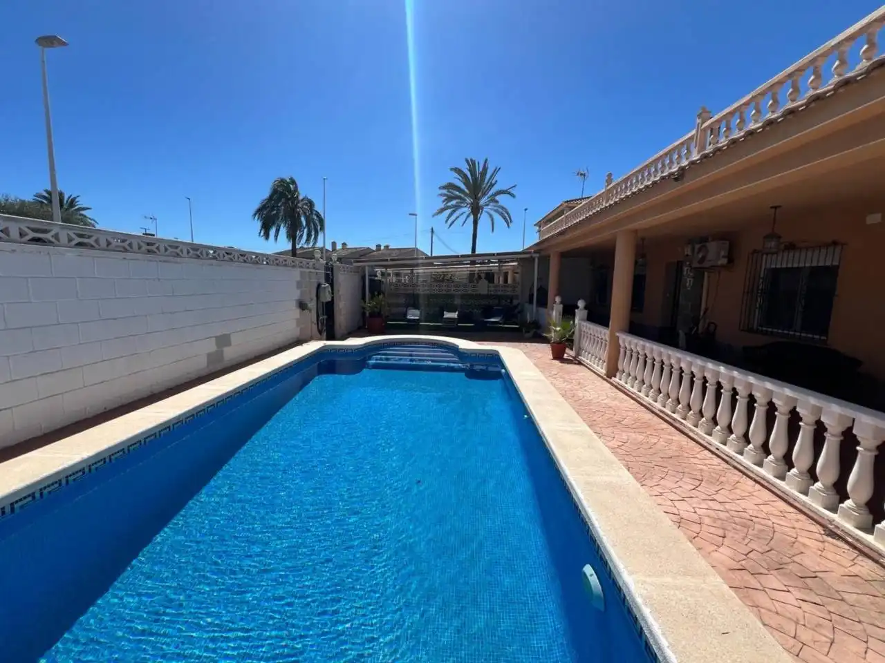 Piscina de Casa o chalet en venta en Elche / Elx con Aire acondicionado, Jardín privado y Terraza