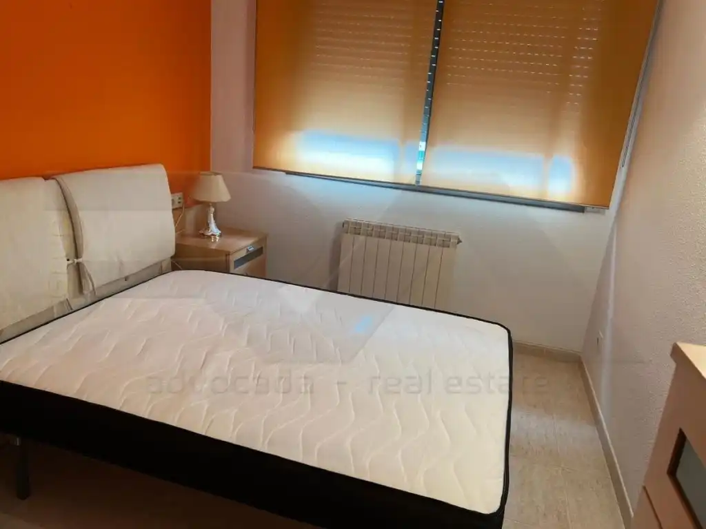 Dormitori de Pis en venda en Tarragona amb Aire condicionat, Terrassa i Microones