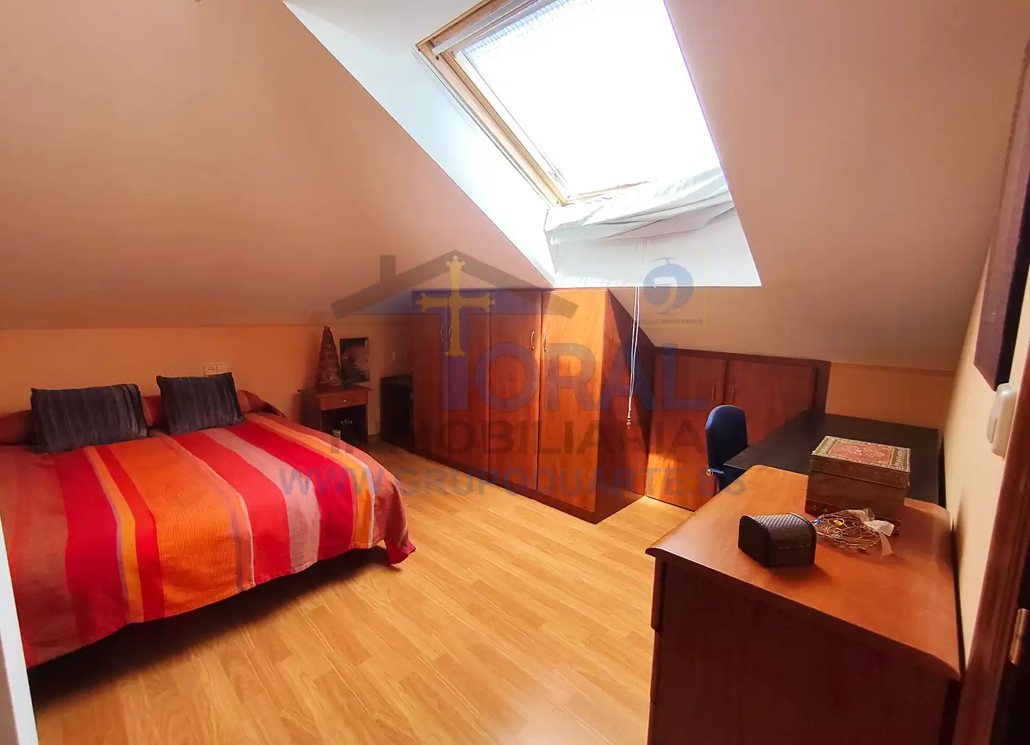 Dormitori de Casa o xalet en venda en Siero amb Calefacció, Jardí privat i Parquet