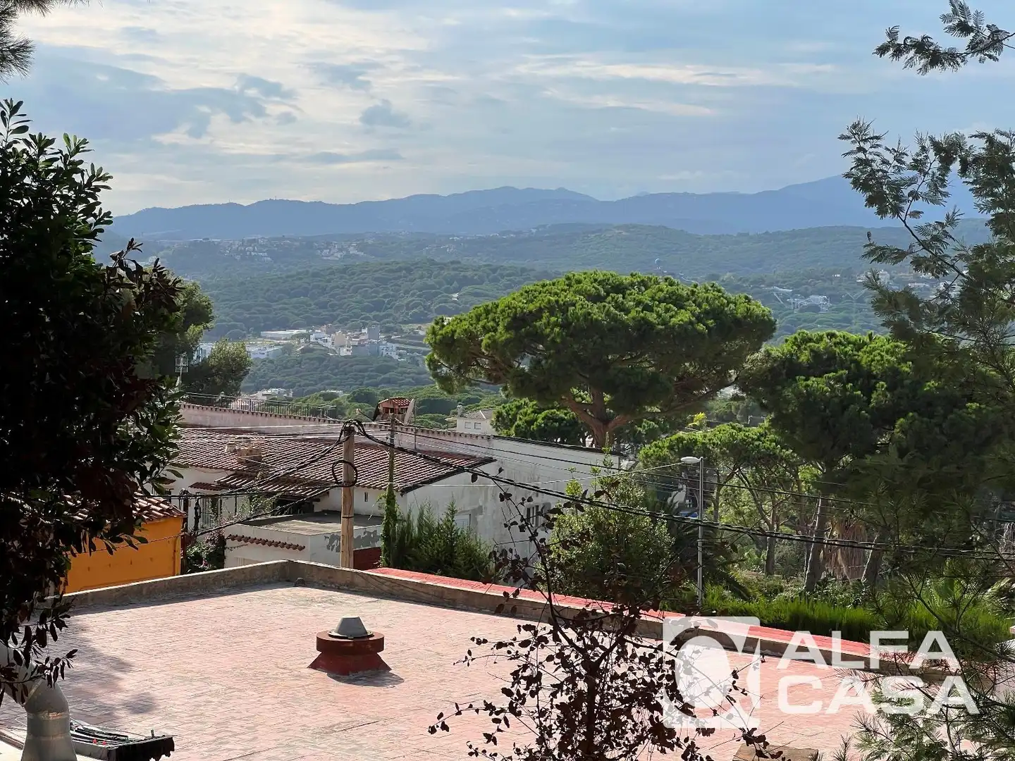 Commercial properties for sale in Lloret de Mar  with Air Conditioner, Parquet flooring and Internet