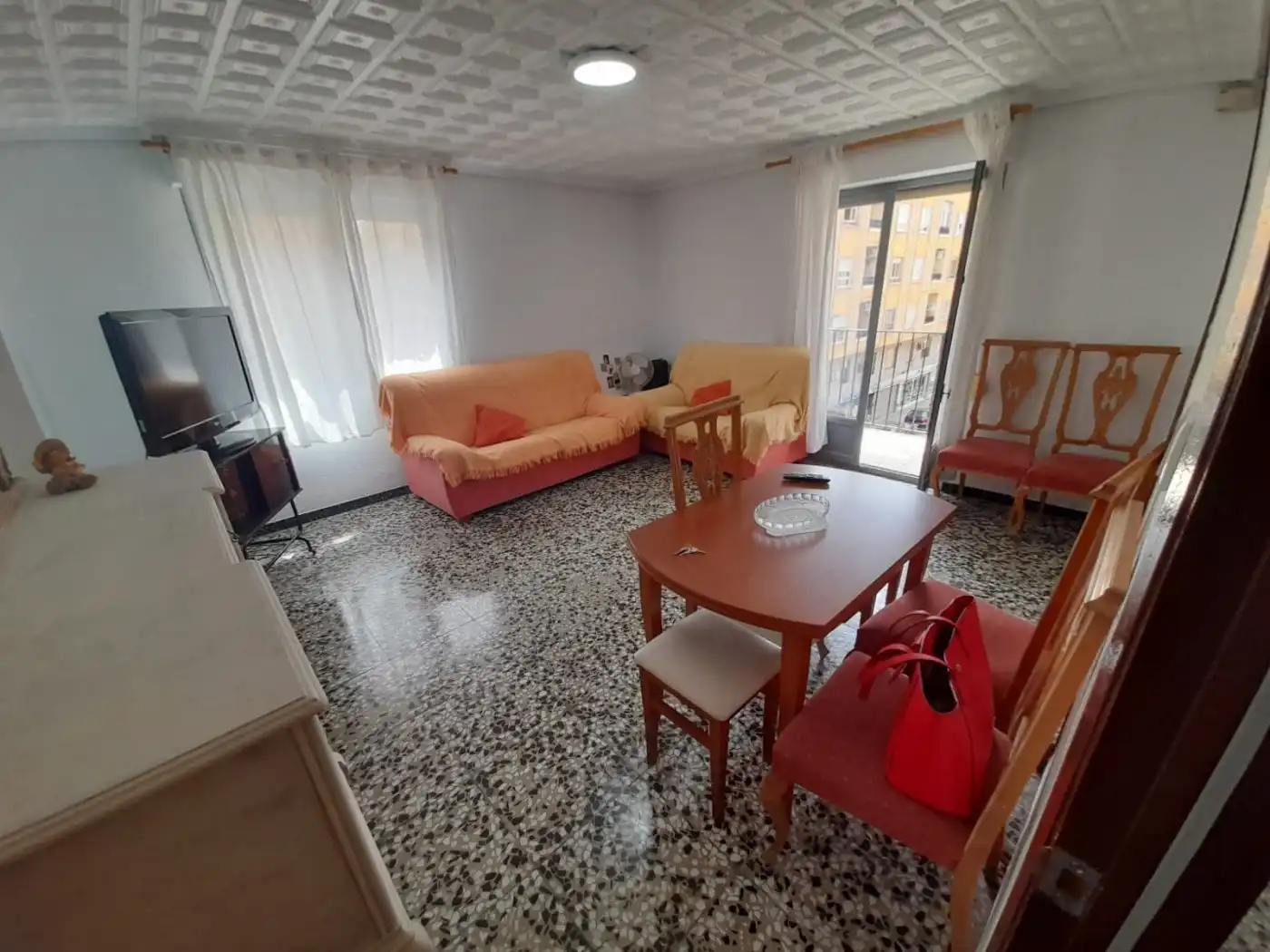 Room in Carrer Jose María Castaño Martinez, Altabix