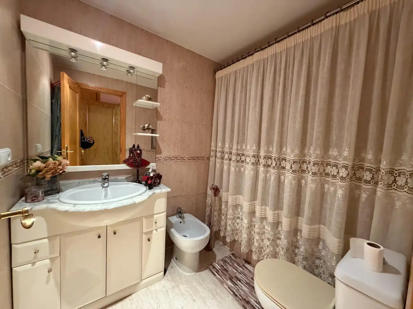 Bathroom of Ground floor for sale in San Vicente del Raspeig / Sant Vicent del Raspeig  with Air Conditioner and Heating