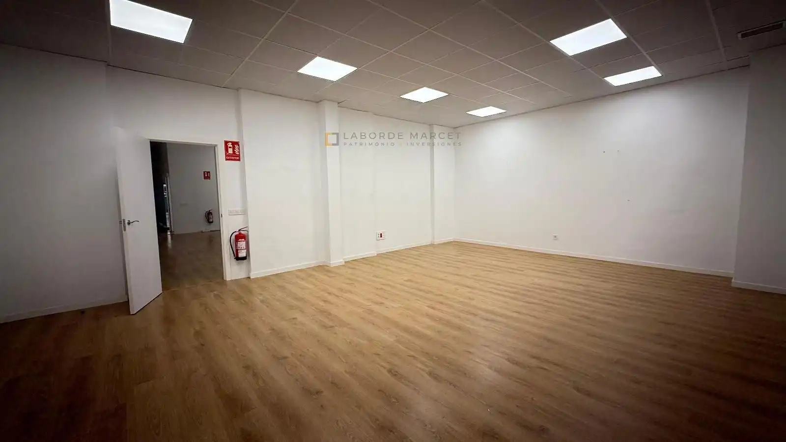 Local comercial en alquiler en Sant Pau, imagen 6