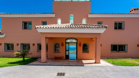Foto 2 de Casa o chalet en venta en Los Nadales - Tio Charles, Benalmádena