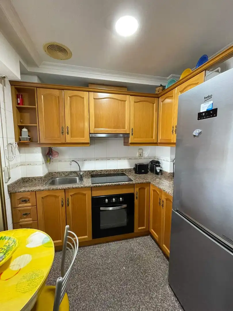 Kitchen of Flat for rent in Elche / Elx  with Air Conditioner, Heating and Furnished