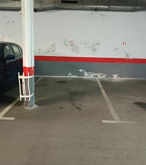 Photo 2 of Garage for rent in Calle de Los Hermanos Gómez, 15, Ventas,  Madrid Capital