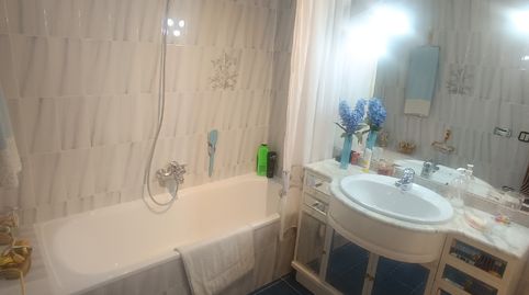 Foto 5 de Piso en venta en Carrer D'alfred Pereña, Príncep de Viana - Clot -Xalets Humbert Torres, Lleida Capital