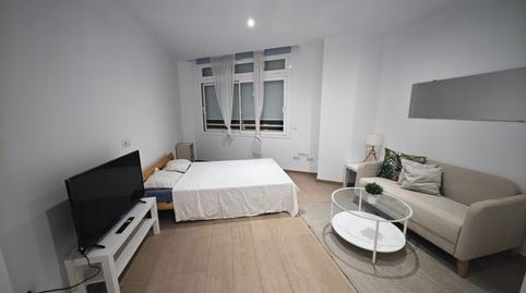 Foto 2 de Estudio de alquiler en Avenida Manuel Gorria, 40, Olletas - Sierra Blanquilla, Málaga Capital